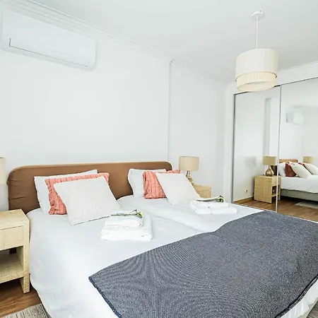 Maravilhoso Duplex Em Frente Ao Mar!! Caxias